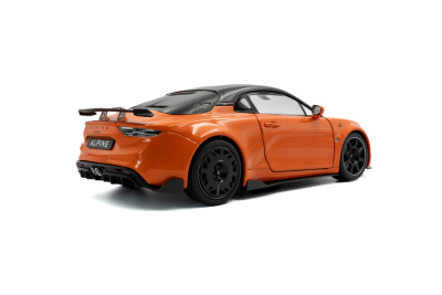 Alpine A110 Radicale 2024 orange Modellauto 1:18 Solido