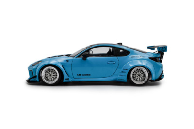 Toyota GR86 LBWK Bodykit 2024 blau Modellauto 1:18 Solido