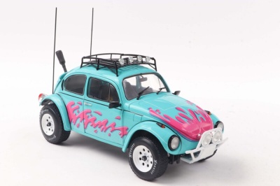 VW Käfer Baja Vice City Tribute 1976 hellblau Modellauto 1:18 Solido