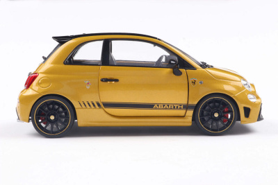 Fiat F595 Abarth Solido Works 2024 gelb Modellauto 1:18 Solido
