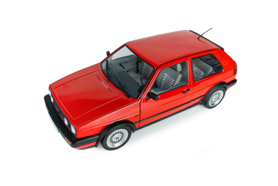 VW Golf 2 GTI 1989 rot Modellauto 1:18 Solido