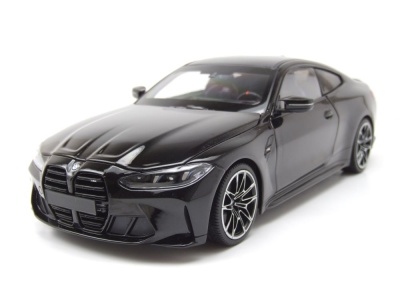 BMW M4 2024 schwarz metallic Modellauto 1:18 Minichamps