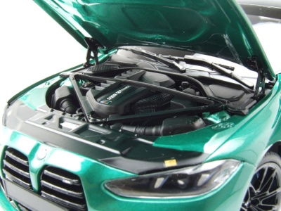 BMW M4 2024 grün metallic Modellauto 1:18 Minichamps