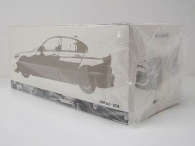 BMW M3 2024 matt blau metallic Modellauto 1:18 Minichamps