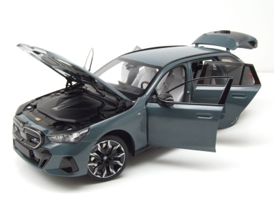 BMW i5 M60 Touring Kombi 2024 grün metallic Modellauto 1:18 Minichamps