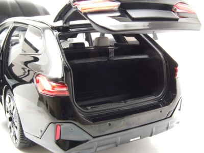 BMW i5 M60 Touring Kombi 2024 schwarz metallic Modellauto 1:18 Minichamps