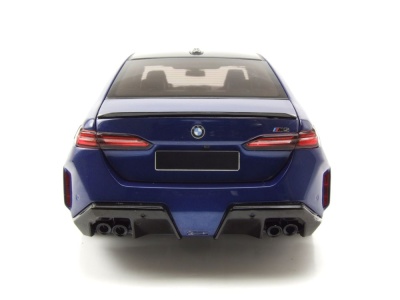 BMW M5 2024 blau metallic Modellauto 1:18 Minichamps