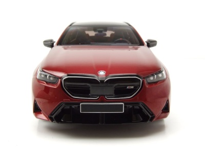 BMW M5 Touring Kombi 2024 dunkelrot metallic Modellauto 1:18 Minichamps