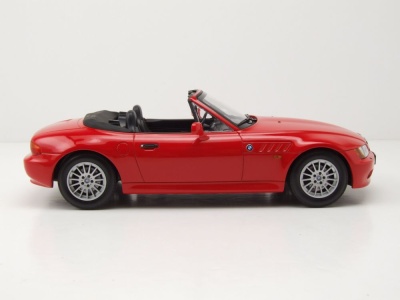 BMW Z3 Roadster 1997 rot Modellauto 1:18 Minichamps