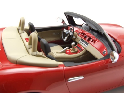 BMW Z8 Roadster 2000 rot Modellauto 1:18 Minichamps