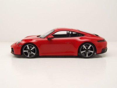 Porsche 911 (992.2) Carrera Coupe 2024 rot Modellauto 1:18 Minichamps