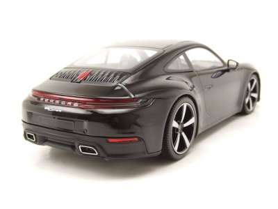 Porsche 911 (992.2) Carrera Coupe 2024 schwarz metallic Modellauto 1:18 Minichamps