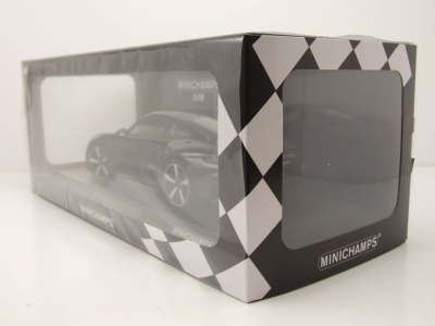 Porsche 911 (992.2) Carrera Coupe 2024 schwarz metallic Modellauto 1:18 Minichamps