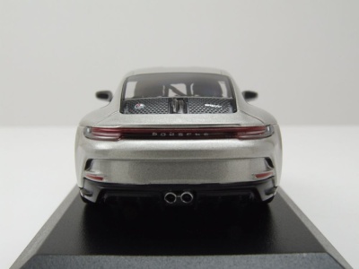 Porsche 911 (992) S/T 2024 silber Modellauto 1:43 Minichamps