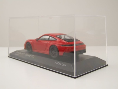 Porsche 911 (992.2) Carrera GTS 2024 rot Modellauto 1:43 Minichamps