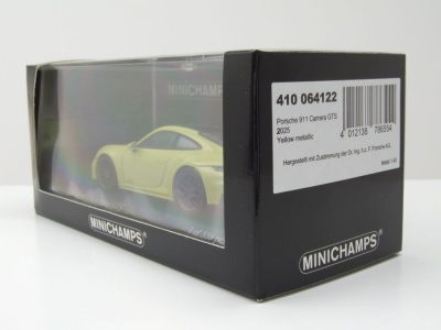 Porsche 911 (992.2) Carrera GTS 2024 gelb metallic Modellauto 1:43 Minichamps