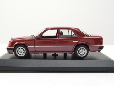 Mercedes 500E V8 W124 1991 rot metallic Modellauto 1:43 Maxichamps