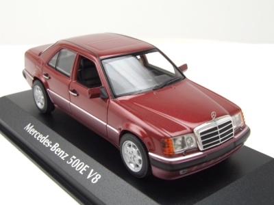 Mercedes 500E V8 W124 1991 rot metallic Modellauto 1:43 Maxichamps