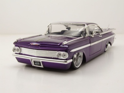 Chevrolet Impala SS Dub Wire 1959 lila Modellauto 1:24...