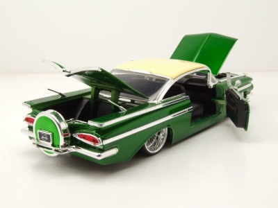 Chevrolet Impala SS Dub Wire 1959 grün Modellauto 1:24 Jada Toys