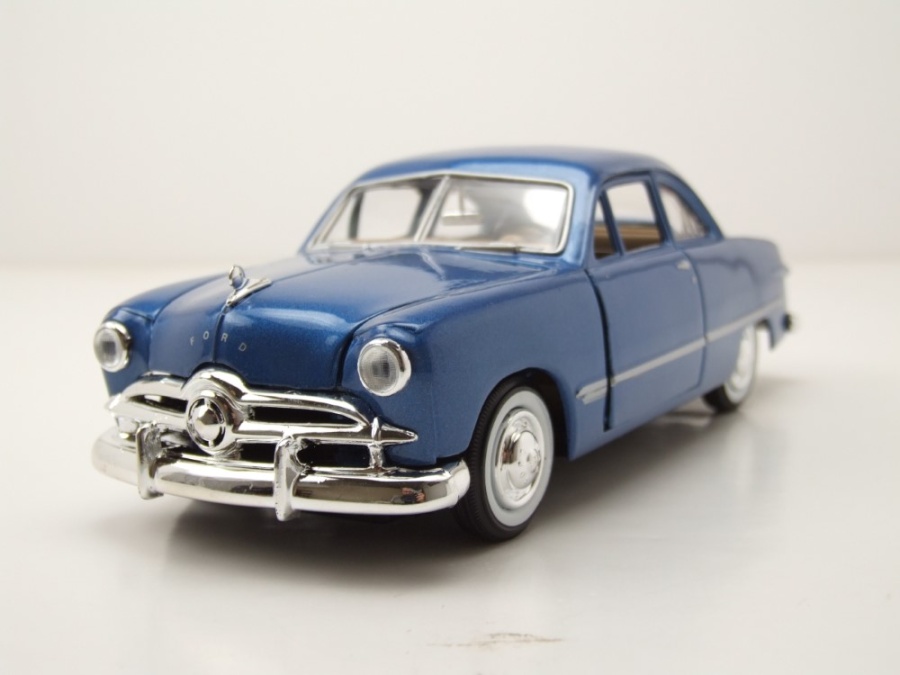 Ford Coupe 1949 blau Modellauto 1:24 Motormax