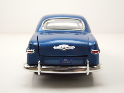 Ford Coupe 1949 blau Modellauto 1:24 Motormax
