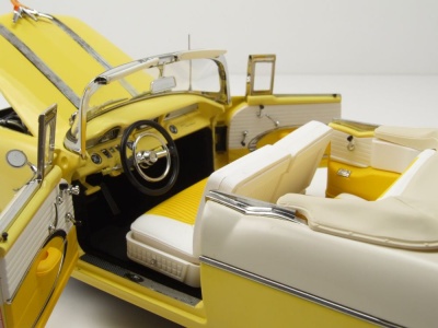 Pontiac Star Chief Open Convertible 1955 weiß gelb Modellauto 1:18 Sun Star