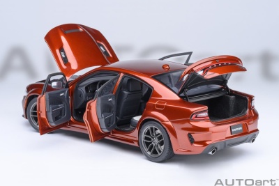 Dodge Charger SRT Hellcat Redeye Jailbreak kupfer Modellauto 1:18 Autoart