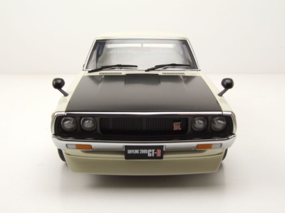 Nissan Skyline 2000 GT-R SPEZ (KPGC110) Tuned Version 1973 weiß Modellauto 1:18 Autoart