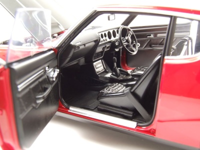 Nissan Skyline 2000 GT-R SPEZ (KPGC110) Tuned Version 1973 rot Modellauto 1:18 Autoart