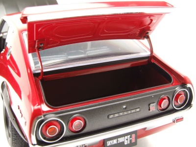 Nissan Skyline 2000 GT-R SPEZ (KPGC110) Tuned Version 1973 rot Modellauto 1:18 Autoart