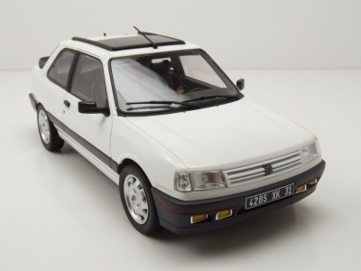 Peugeot 309 GTi 1987 weiß Modellauto 1:18 Norev