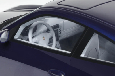 Porsche 911 (996.2) Carrera 4S 2002 dunkelblau Modellauto 1:18 GT Spirit