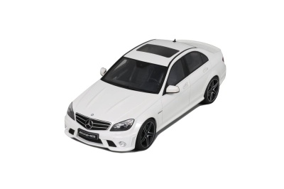 Mercedes C63 AMG 2007 weiß Modellauto 1:18 GT Spirit
