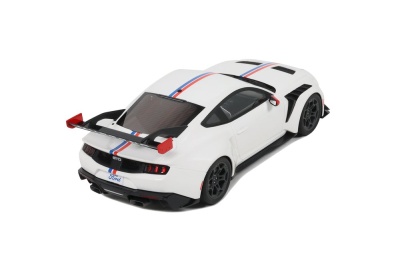 Ford Mustang GTD Spirit of America 2025 weiß Modellauto 1:18 GT Spirit