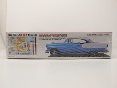Chevrolet Bel Air Hardtop 1955 Kunststoffbausatz Modellauto 1:16 AMT