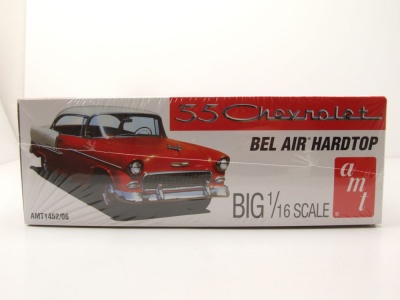 Chevrolet Bel Air Hardtop 1955 Kunststoffbausatz Modellauto 1:16 AMT