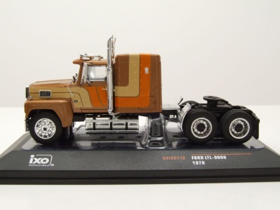 Ford LTL 9000 Zugmaschine 1978 braun metallic Modellauto 1:64 ixo models