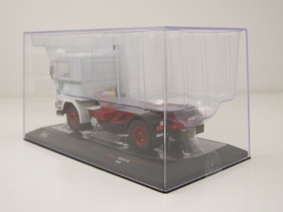Volvo F10 Zugmaschine 1983 weiß grün Modellauto 1:43 ixo models