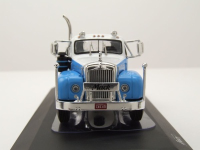 Mack B 61 Zugmaschine 1953 blau weiß Modellauto 1:64 ixo models