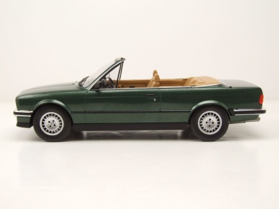 BMW 325i Cabrio E30 1985 dunkelgrün metallic Modellauto 1:18 MCG
