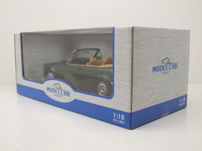 BMW 325i Cabrio E30 1985 dunkelgrün metallic Modellauto 1:18 MCG