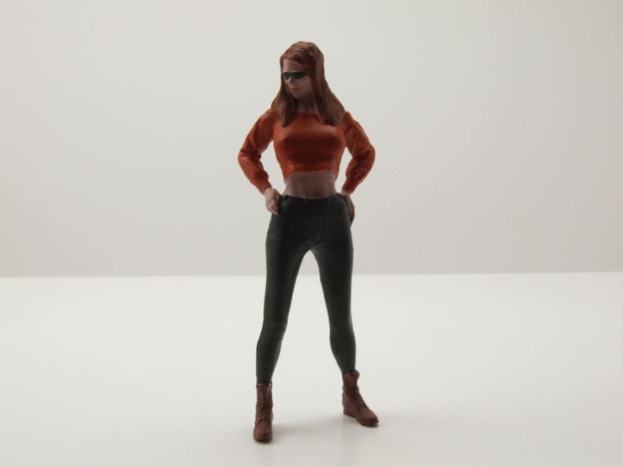 Figur Chanel für 1:18 Atlantic