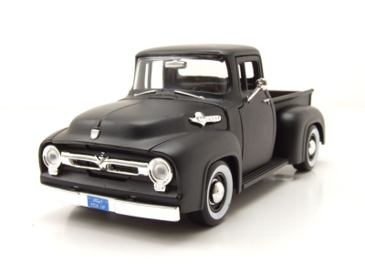 Ford F-100 Pick Up 1956 matt schwarz mit...