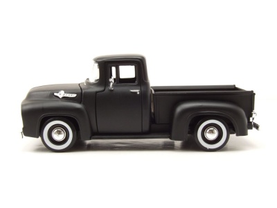 Ford F-100 Pick Up 1956 matt schwarz mit Weißwandreifen Modellauto 1:24 Motormax