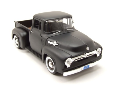 Ford F-100 Pick Up 1956 matt schwarz mit Weißwandreifen Modellauto 1:24 Motormax