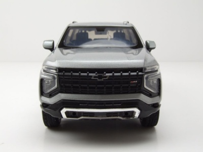 Chevrolet Tahoe Z71 2025 grau Modellauto 1:24 Motormax