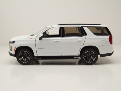 Chevrolet Tahoe Z71 2025 weiß Modellauto 1:24 Motormax