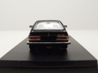 BMW 635 E24 CSI schwarz Modellauto 1:64 Street Weapon