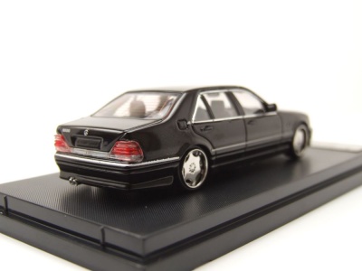 Mercedes W140 schwarz Modellauto 1:64 Street Weapon